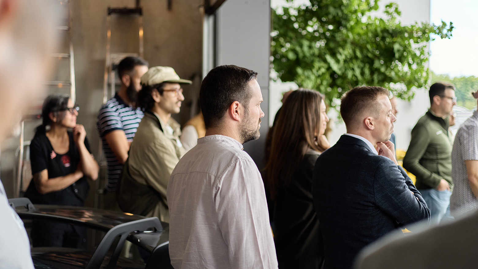 Personen am Event