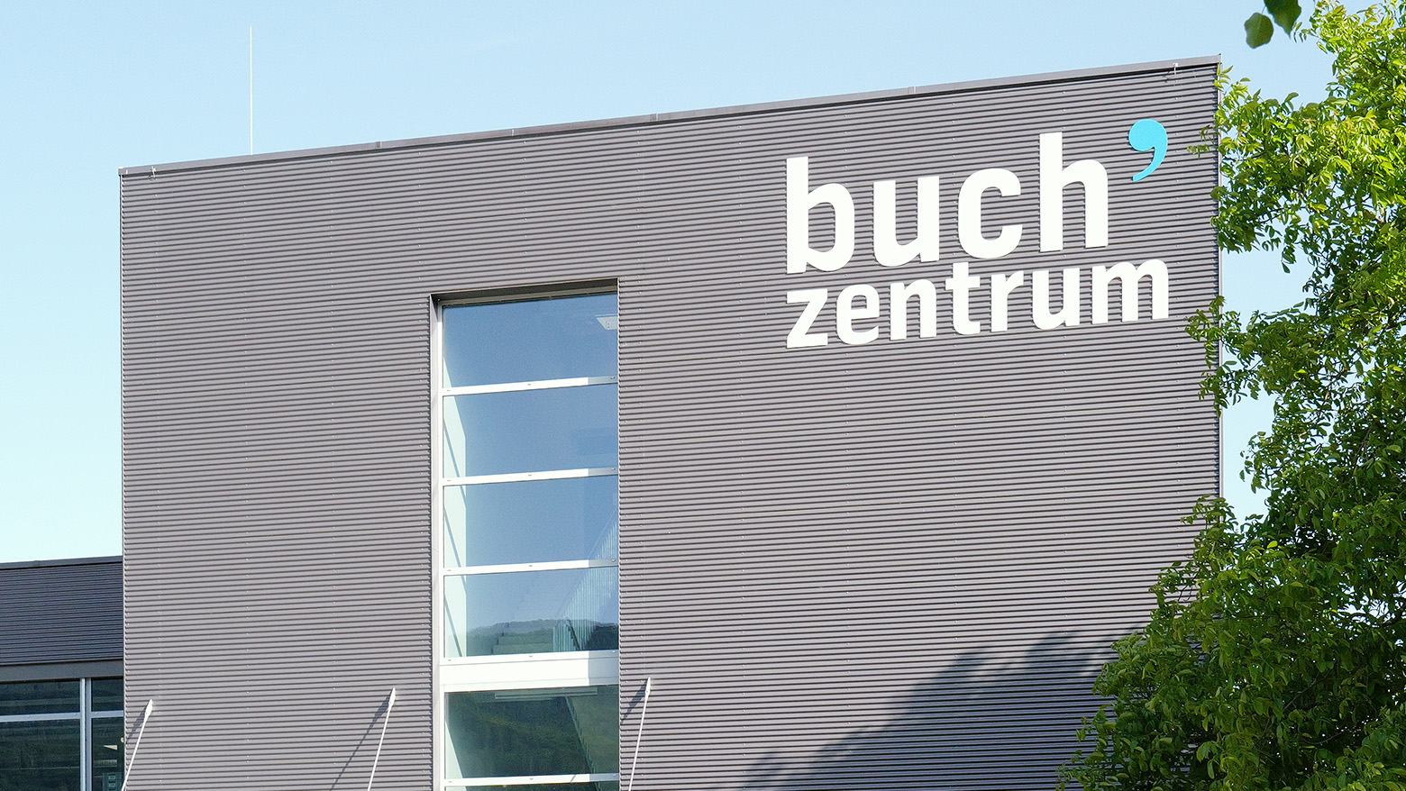 Weitaufnahme Buchzentrum