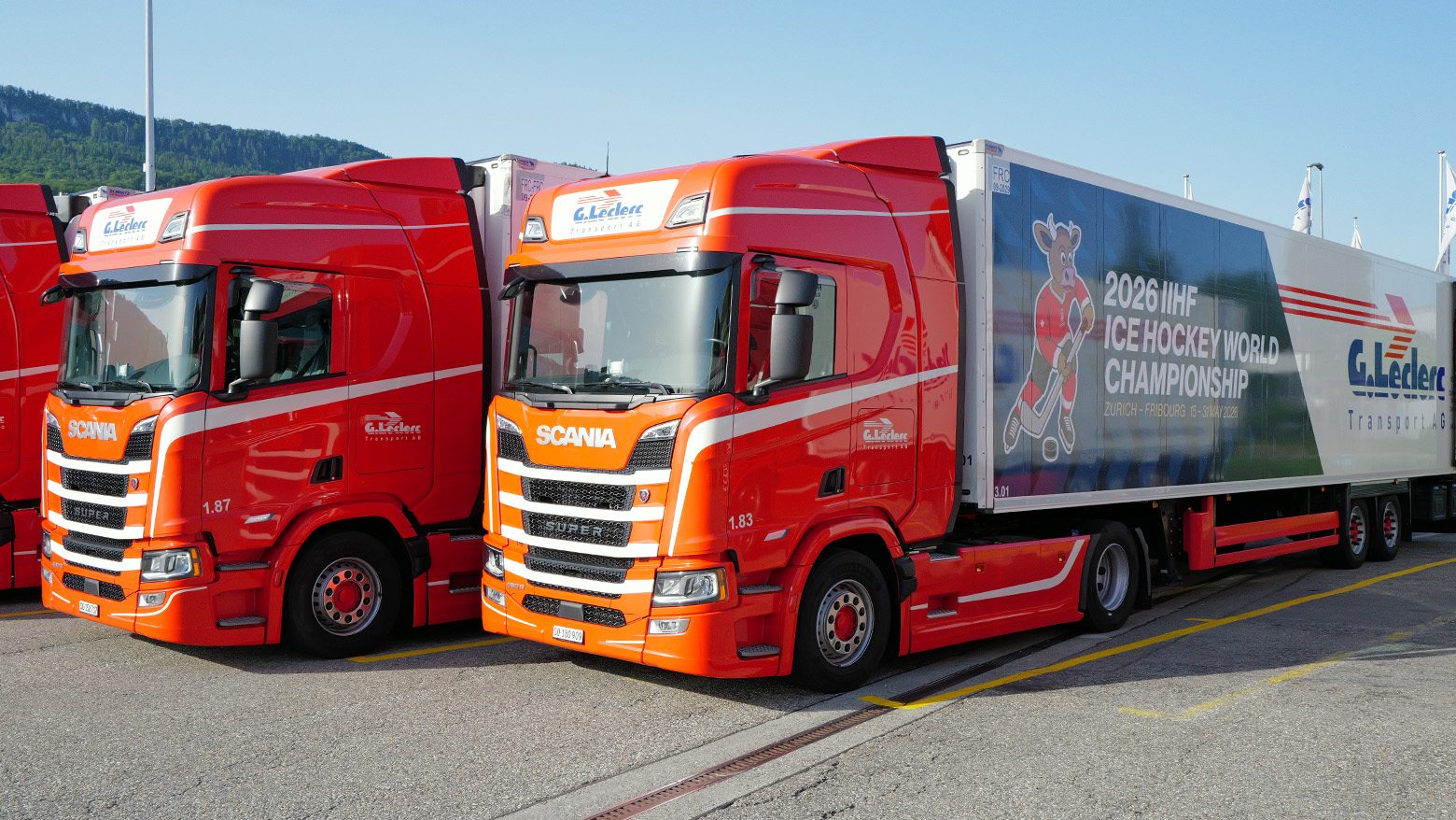 Leclerc LKW mit Ice Hockey Beschriftung