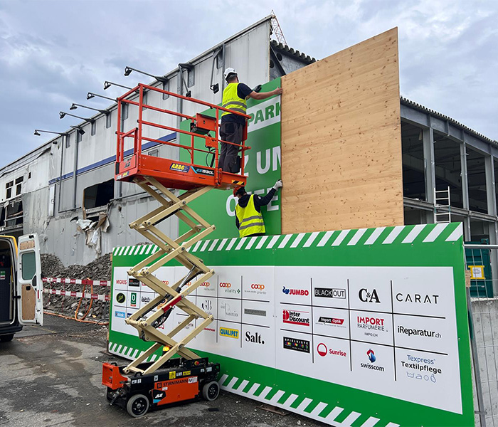Baustelle mit Auftritt